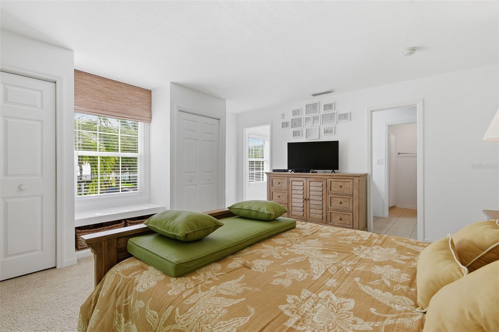 5005 COQUINA KEY DR SE #E — photo 5