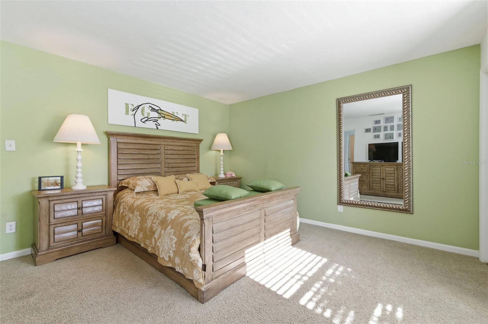 5005 COQUINA KEY DR SE #E — photo 3