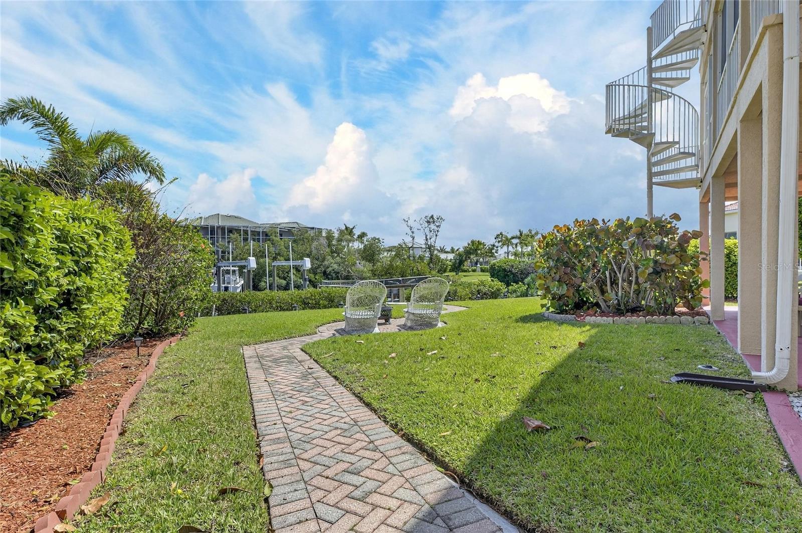6107 MARBELLA BLVD — photo 72