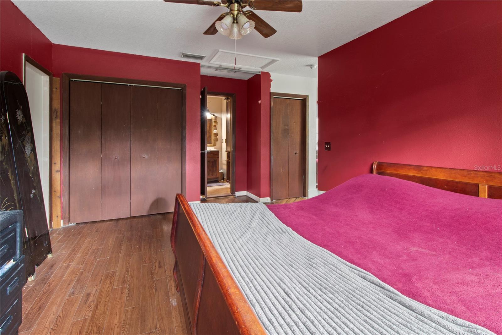 1143 MEYERS RD — photo 24