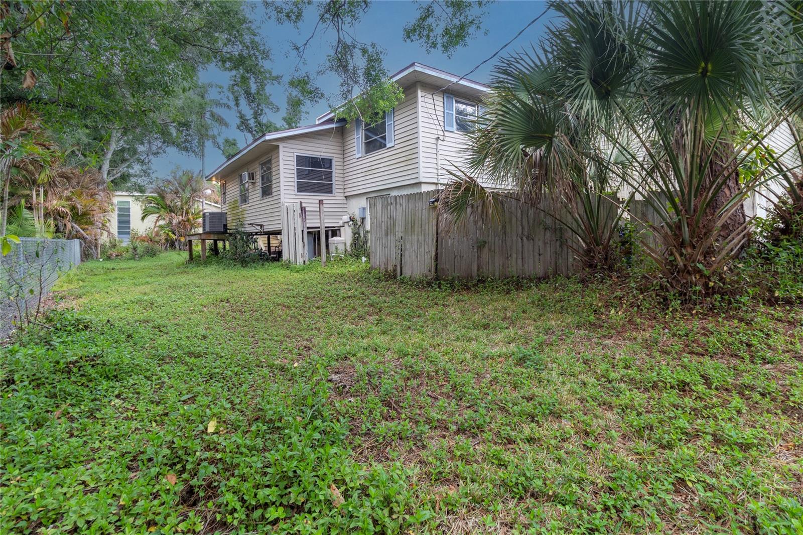 1143 MEYERS RD — photo 45