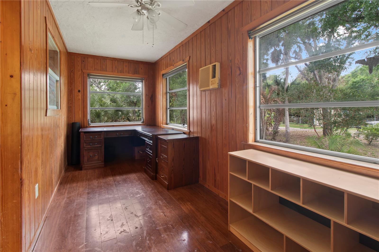 1143 MEYERS RD — photo 14