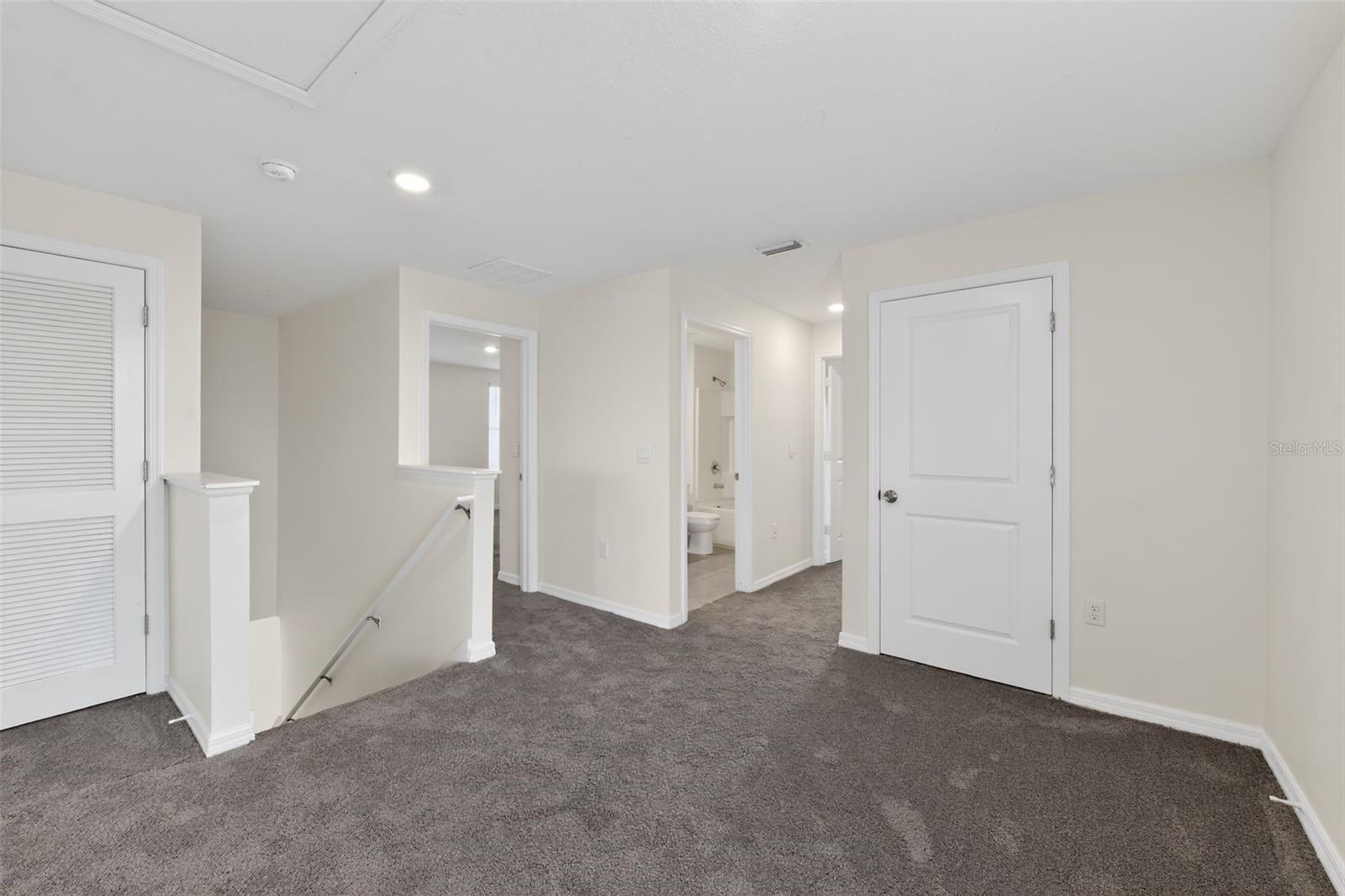 439 SUNLIT CORAL ST — photo 9