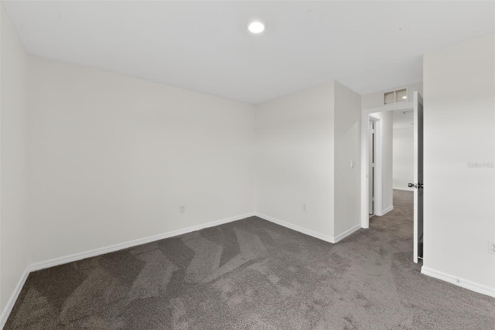 439 SUNLIT CORAL ST — photo 11