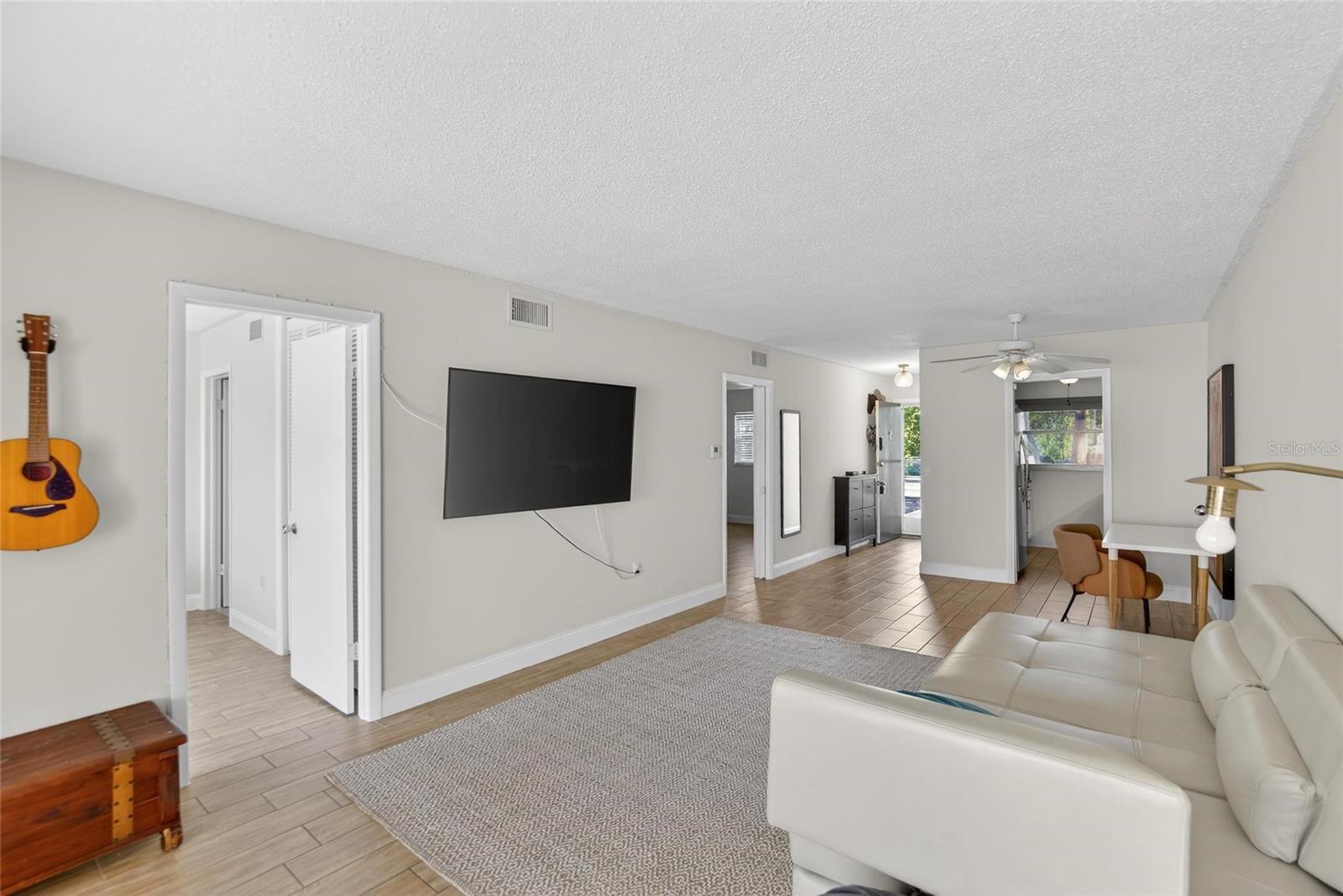 1303 S HERCULES AVE #2 — photo 14