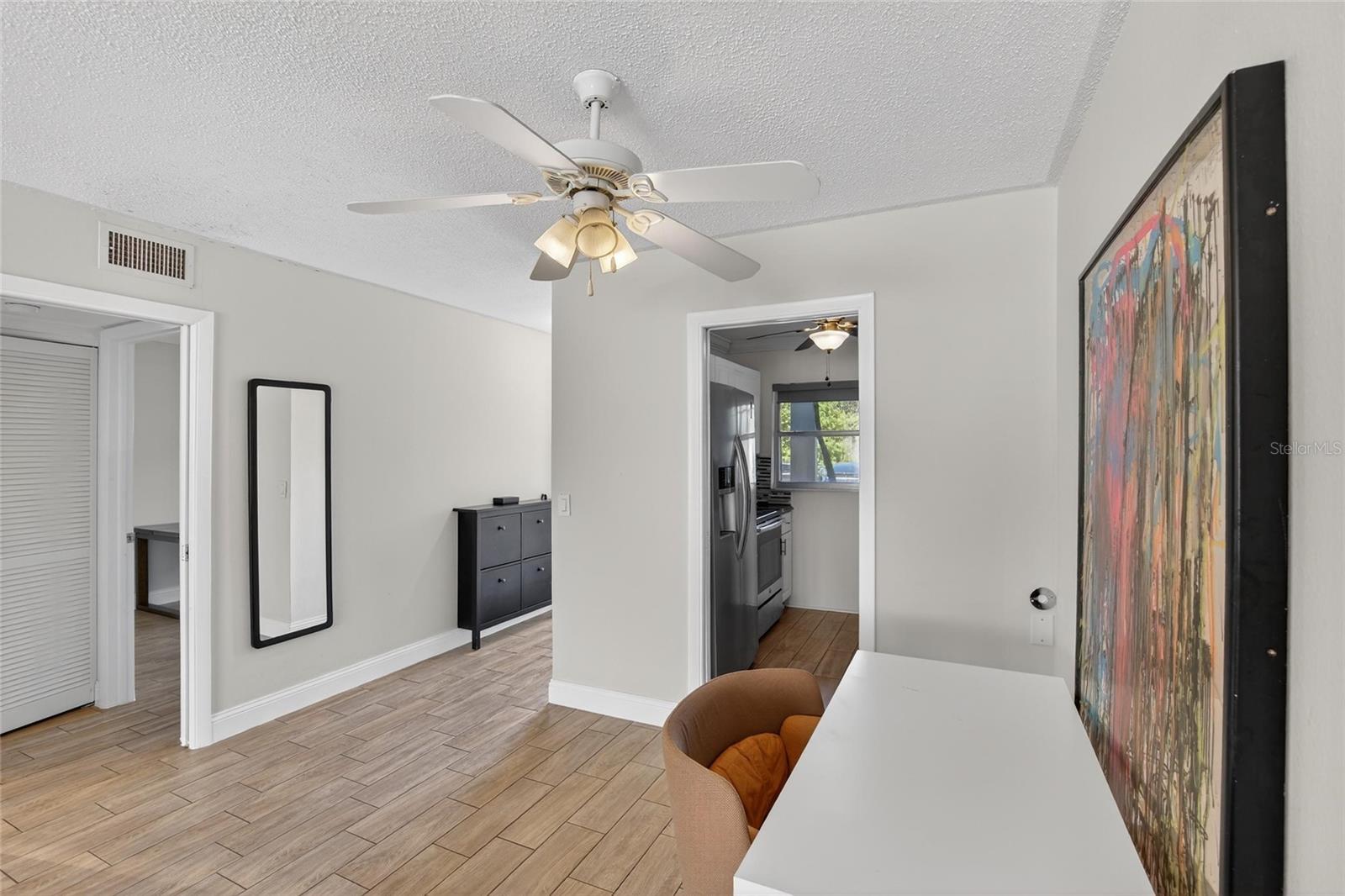 1303 S HERCULES AVE #2 — photo 12