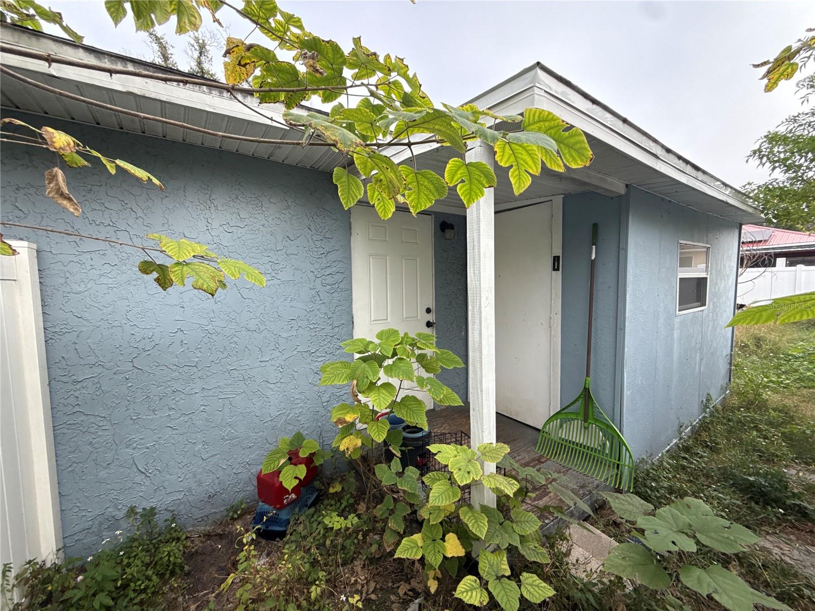 8007 N KLONDYKE ST — photo 8