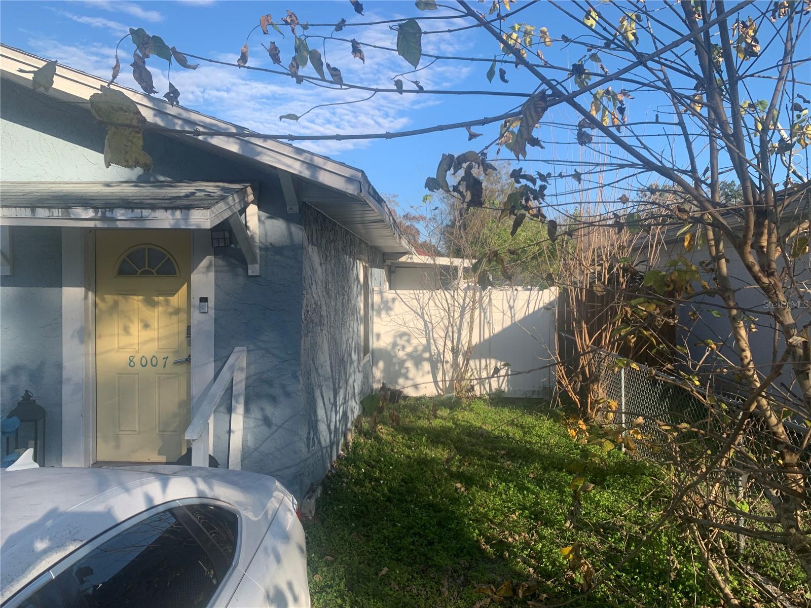 8007 N KLONDYKE ST — photo 3