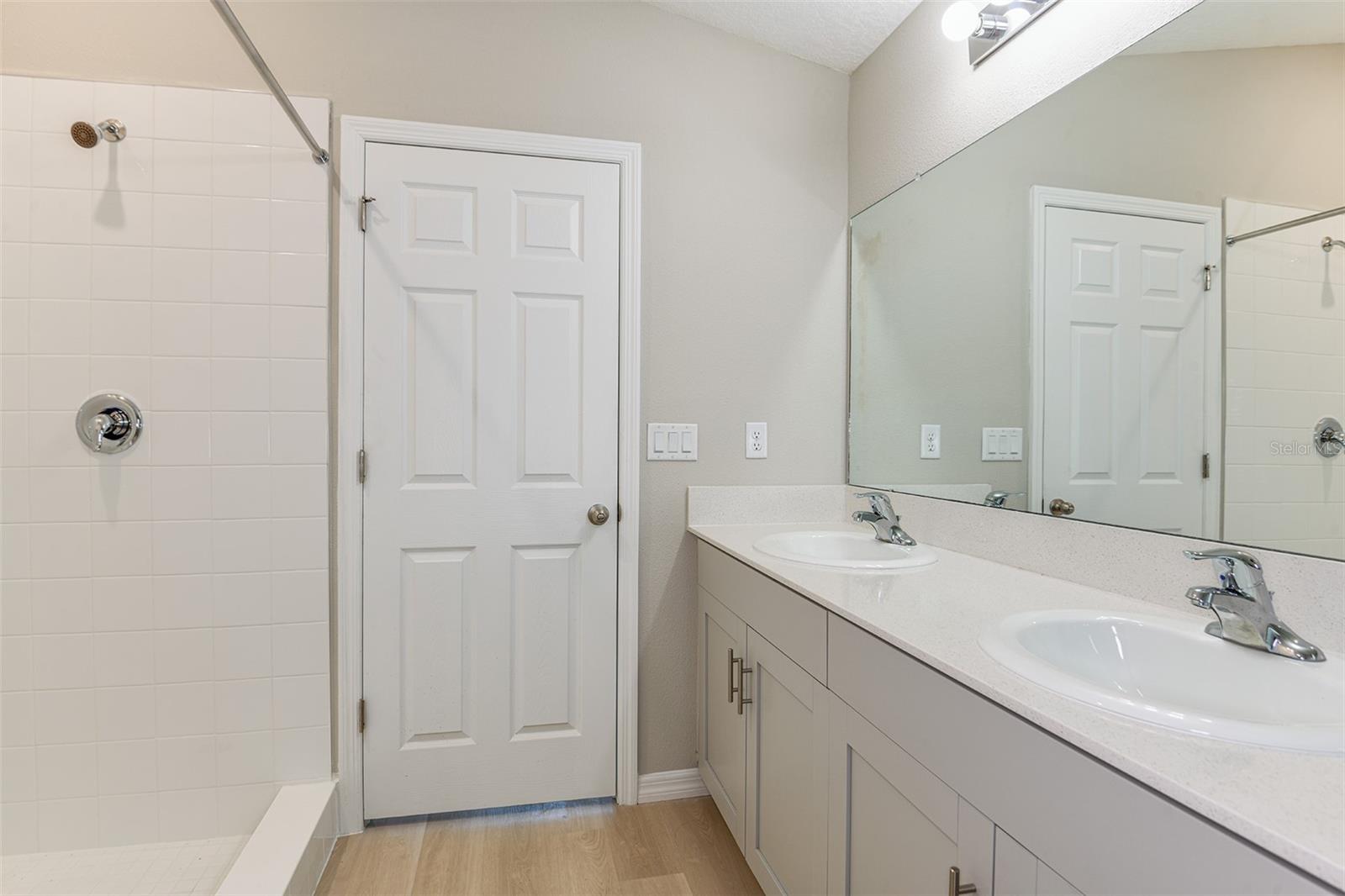 15250 MAUDE LANDING LOOP — photo 19