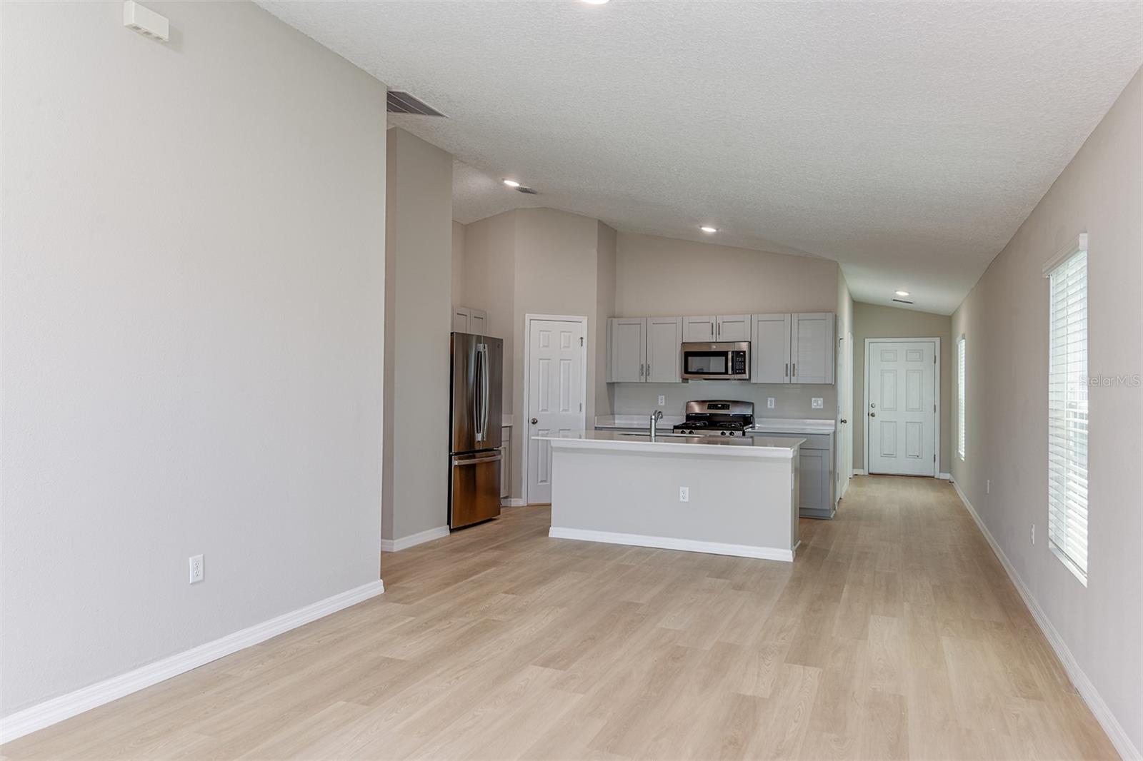 15250 MAUDE LANDING LOOP — photo 10