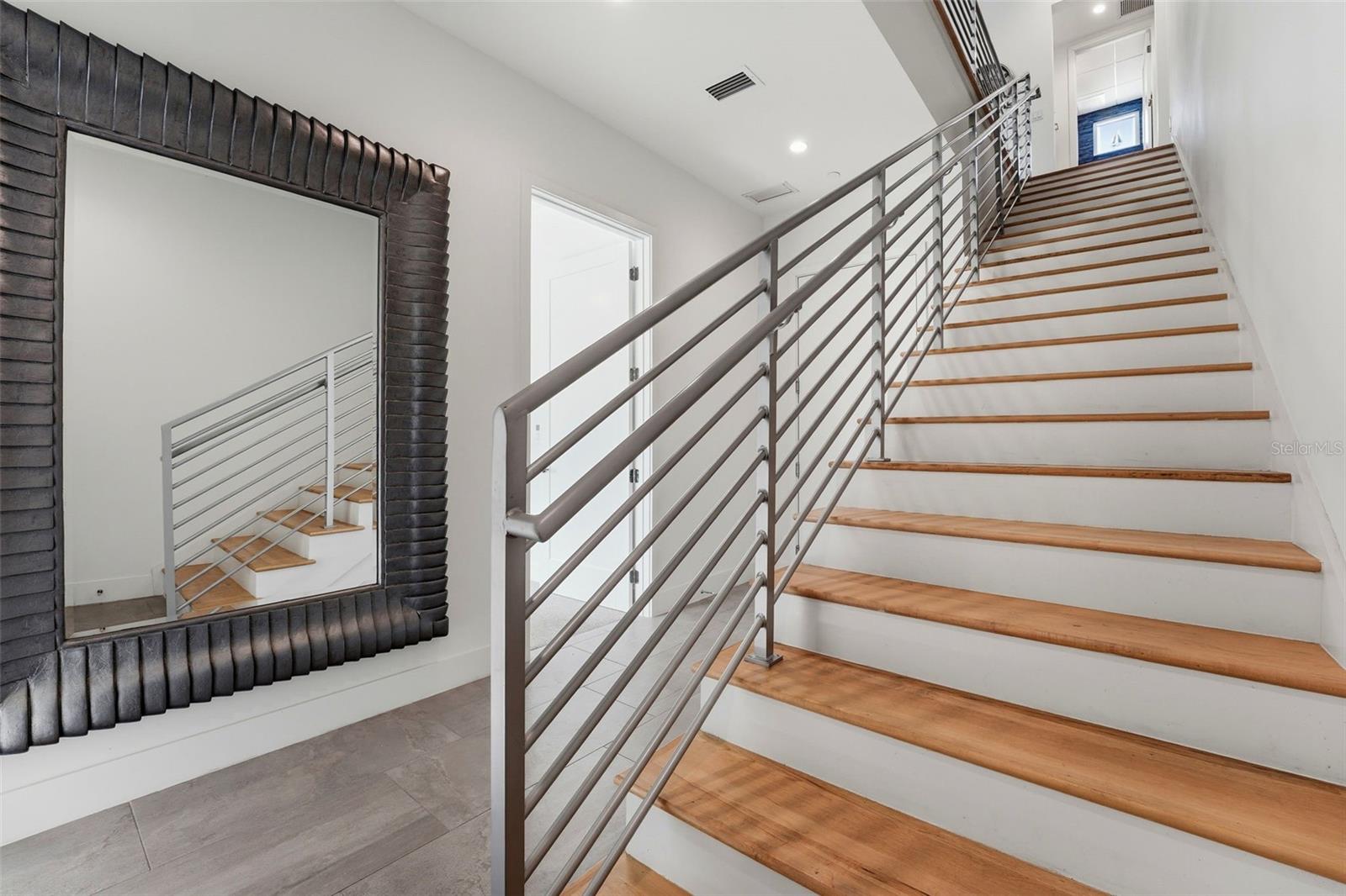 620 RAWLS AVE — photo 7