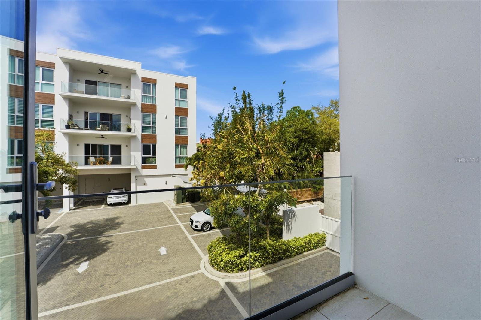 620 RAWLS AVE — photo 16