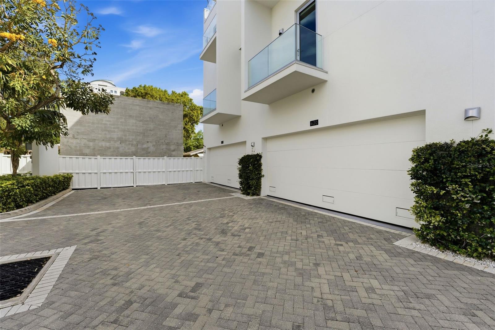 620 RAWLS AVE — photo 35