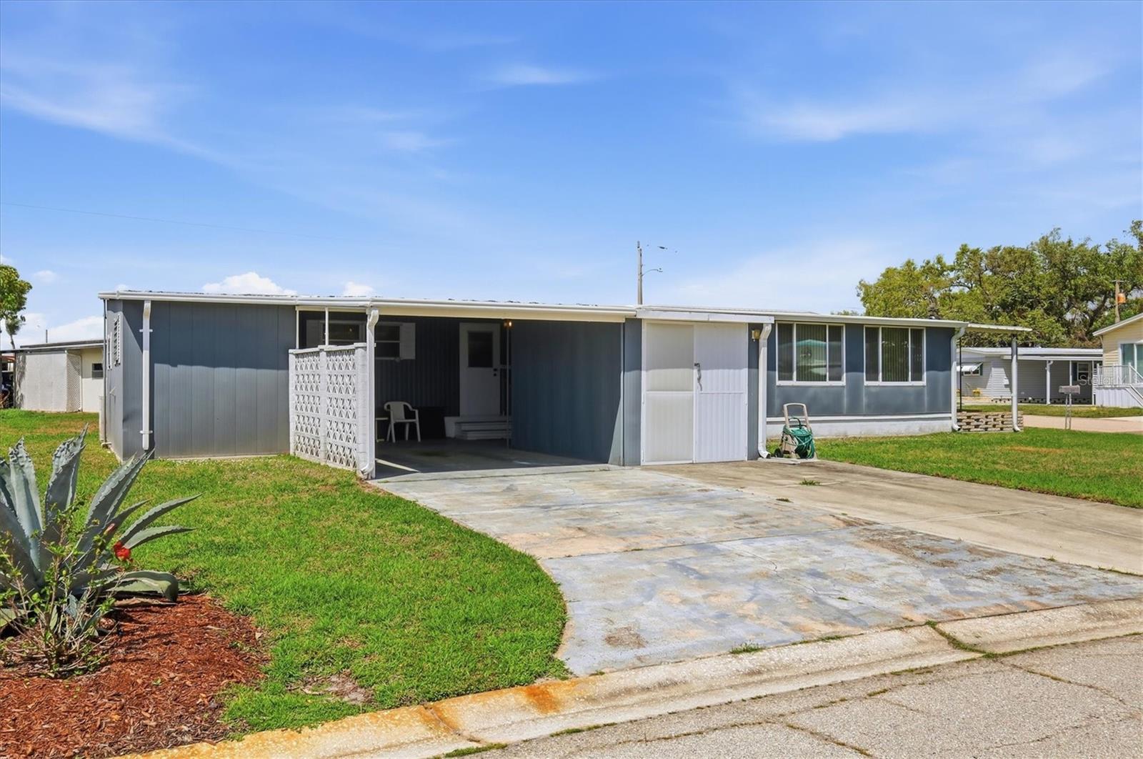 1112 46TH AVENUE DR E — photo 2