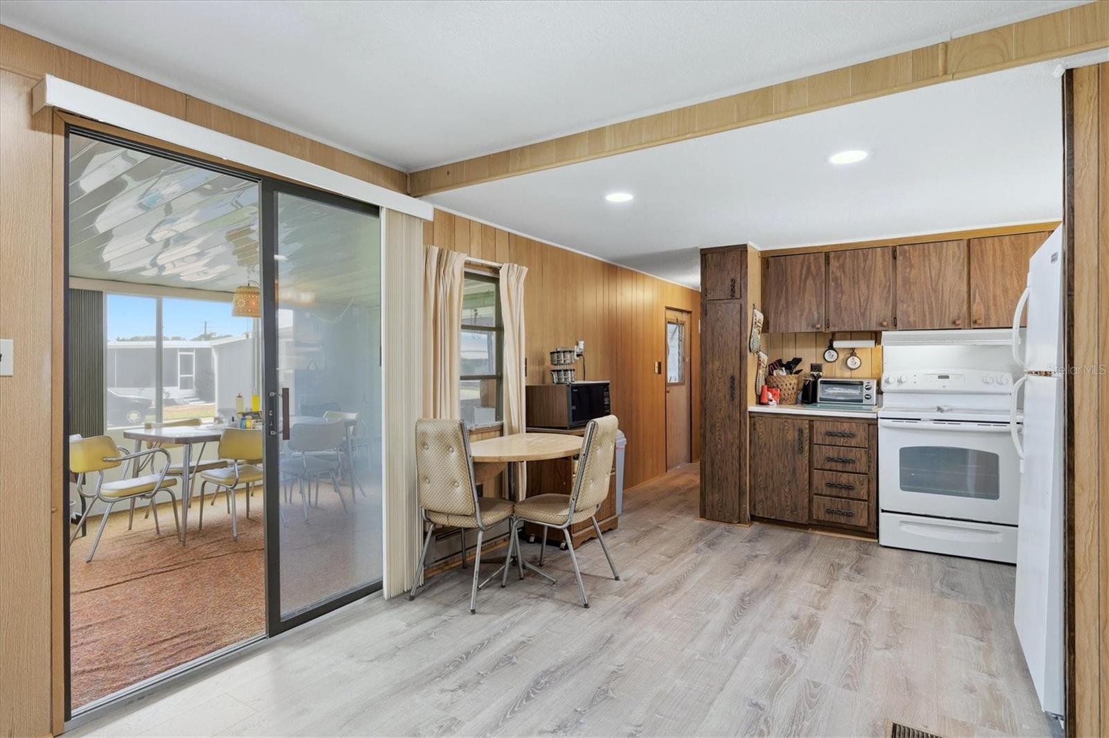 1112 46TH AVENUE DR E — photo 9