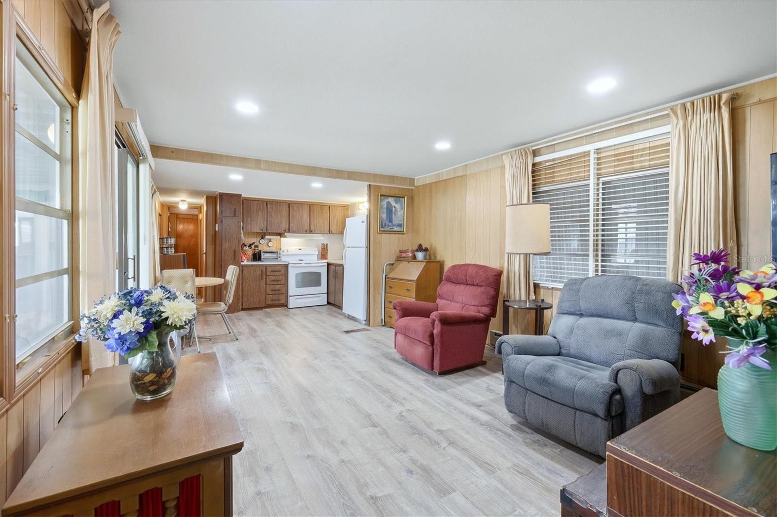 1112 46TH AVENUE DR E — photo 5