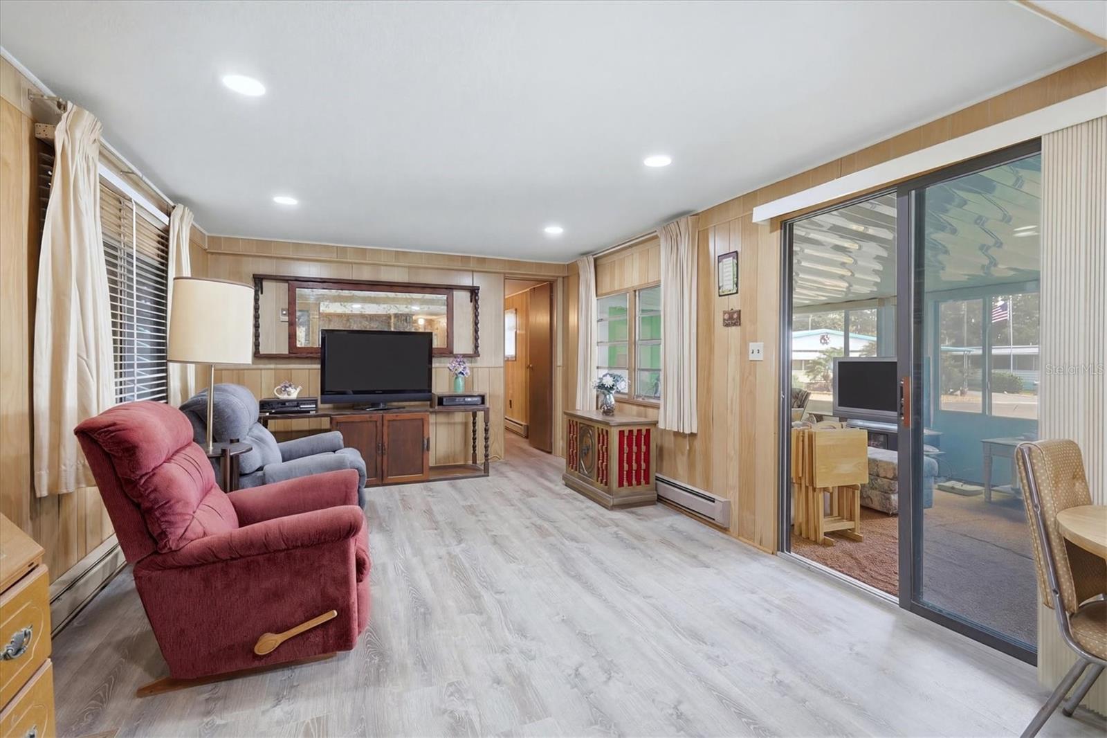 1112 46TH AVENUE DR E — photo 4