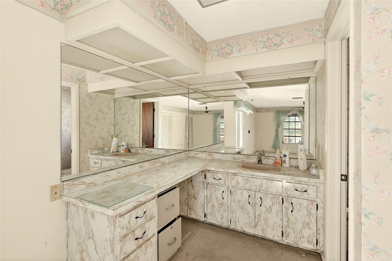 205 GULF BLVD — photo 25