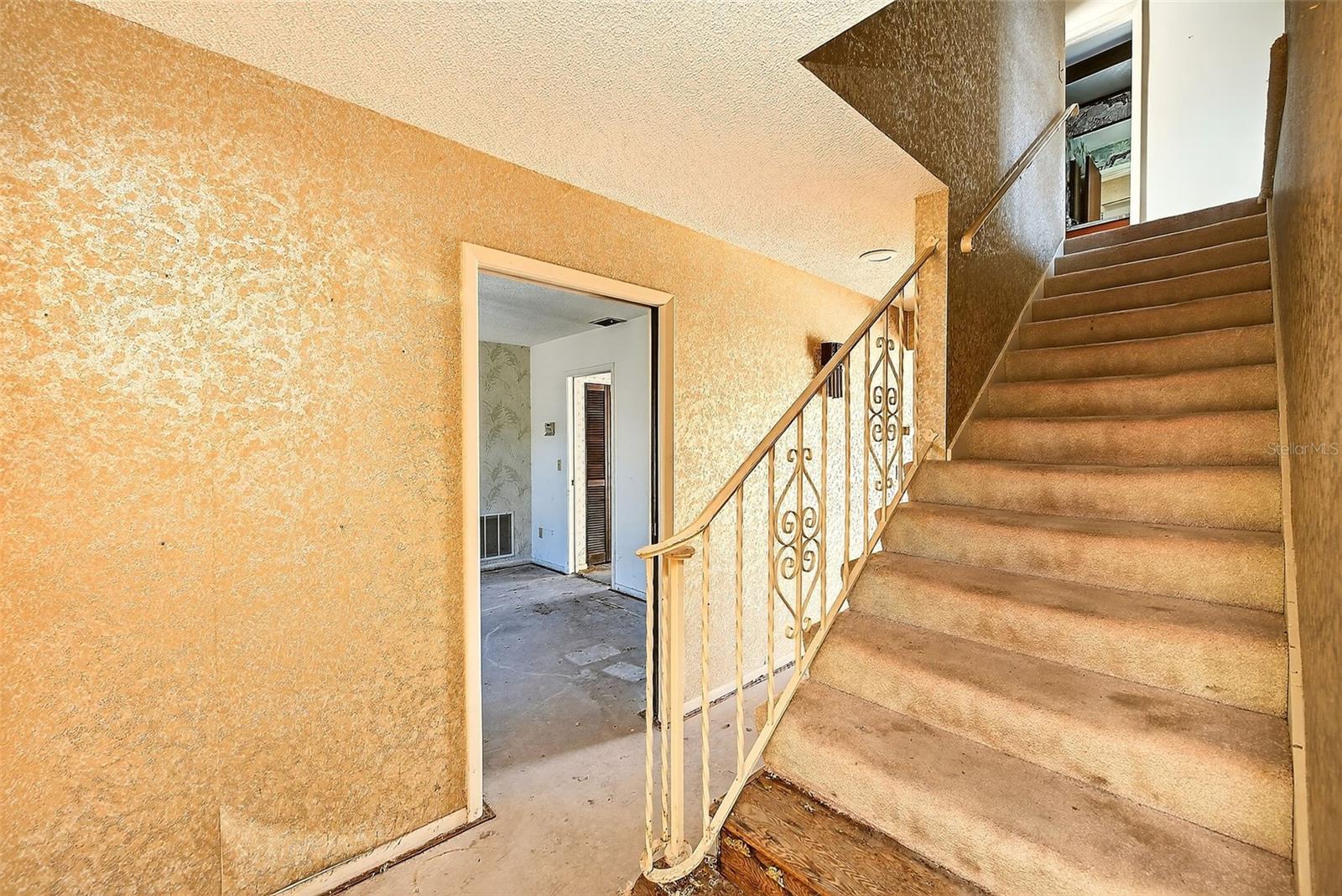 205 GULF BLVD — photo 4
