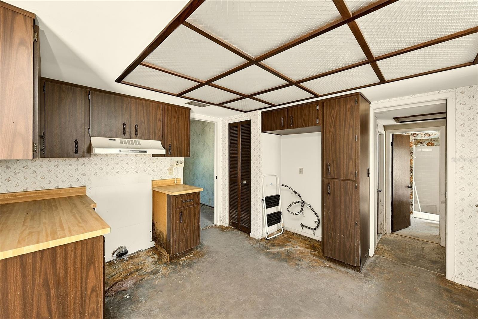 205 GULF BLVD — photo 12