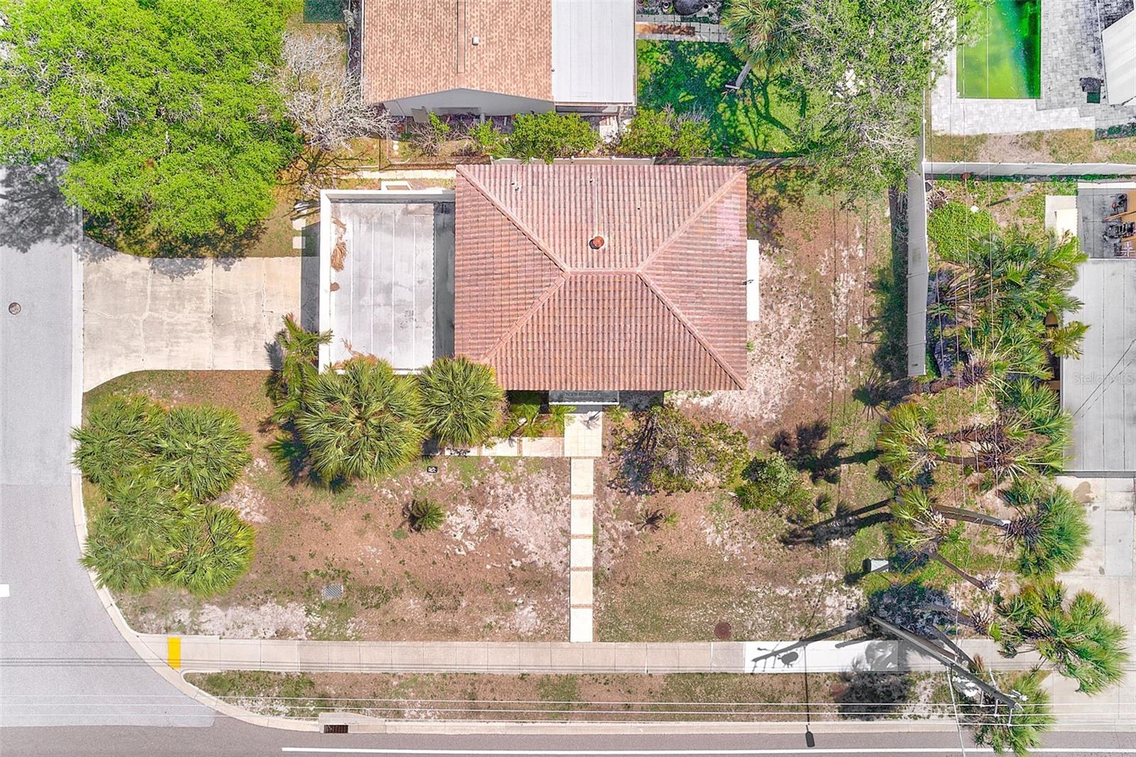 205 GULF BLVD — photo 35