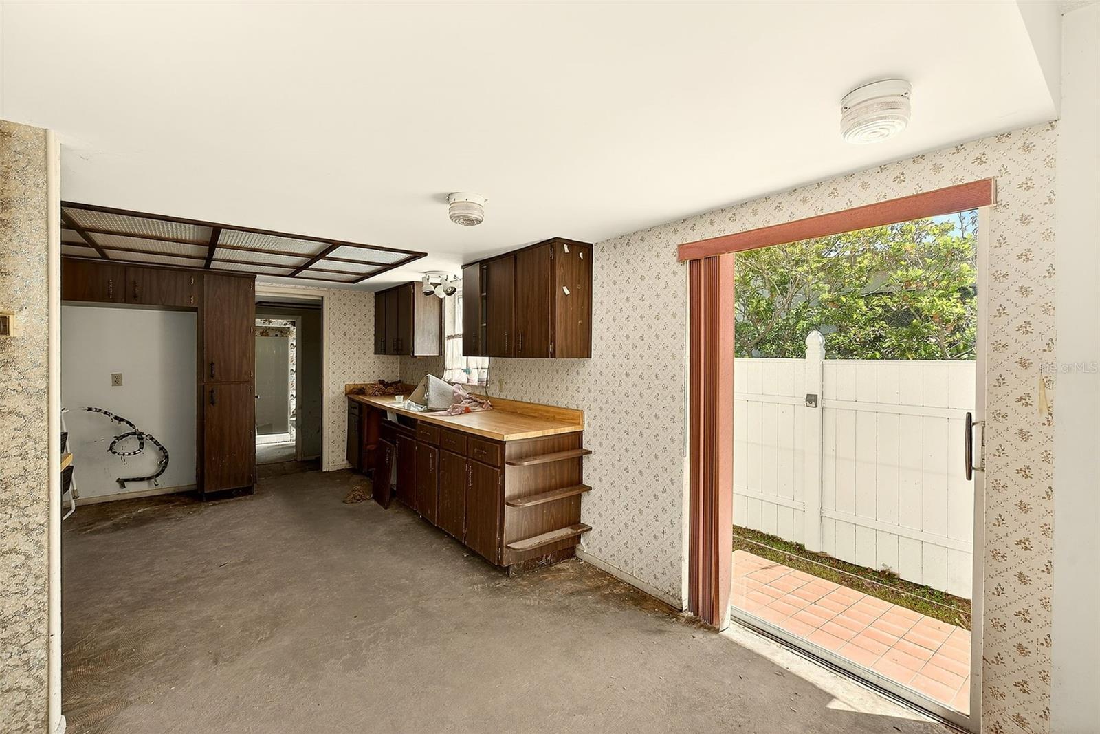 205 GULF BLVD — photo 10