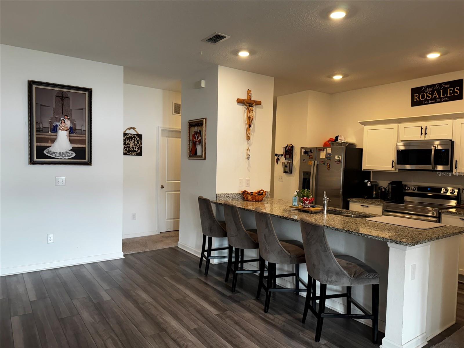 927 KELLY FERN LOOP — photo 3