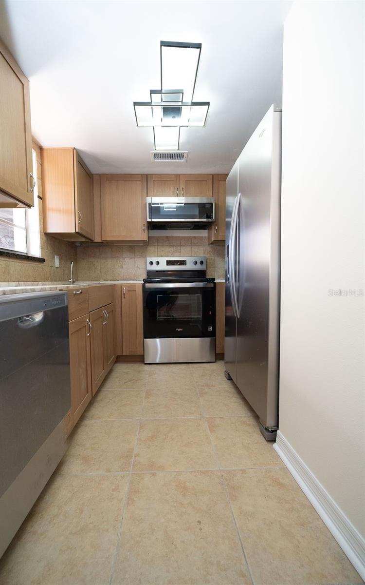4807 MARINE PKWY #103 — photo 23
