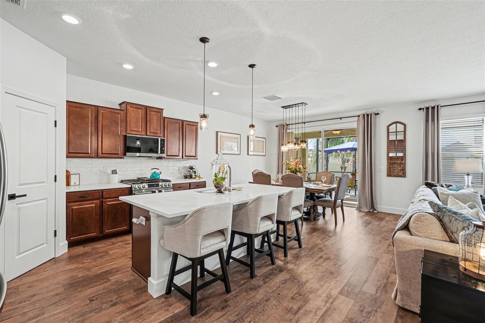 8165 FAIRE FROST LN — photo 13