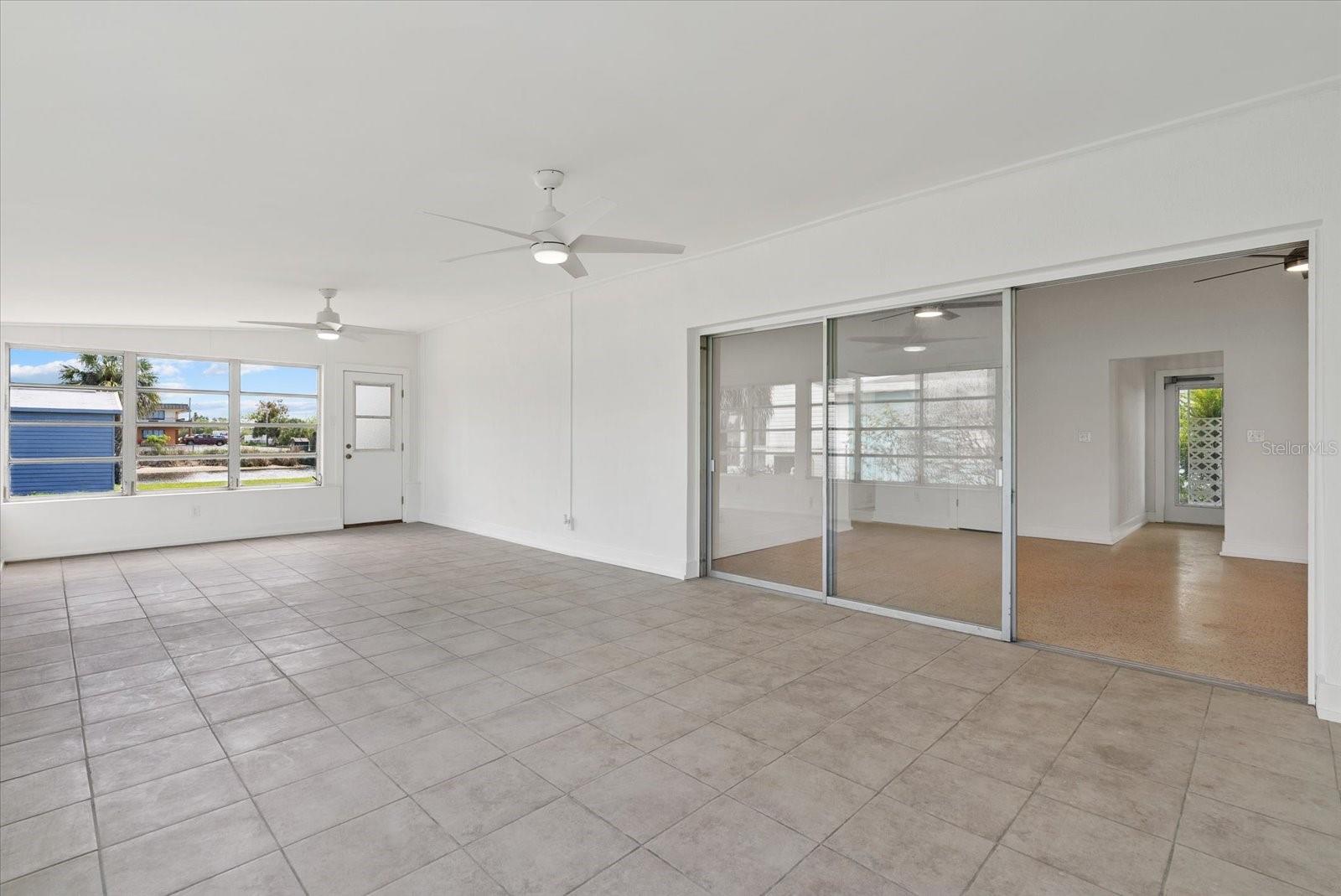 6019 MERRIL ST — photo 16