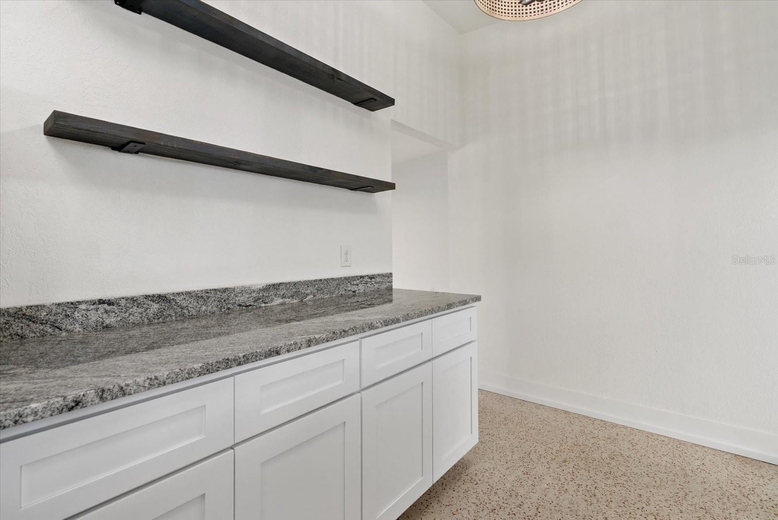 6019 MERRIL ST — photo 14