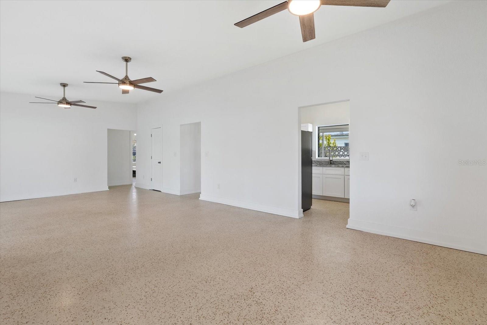 6019 MERRIL ST — photo 8