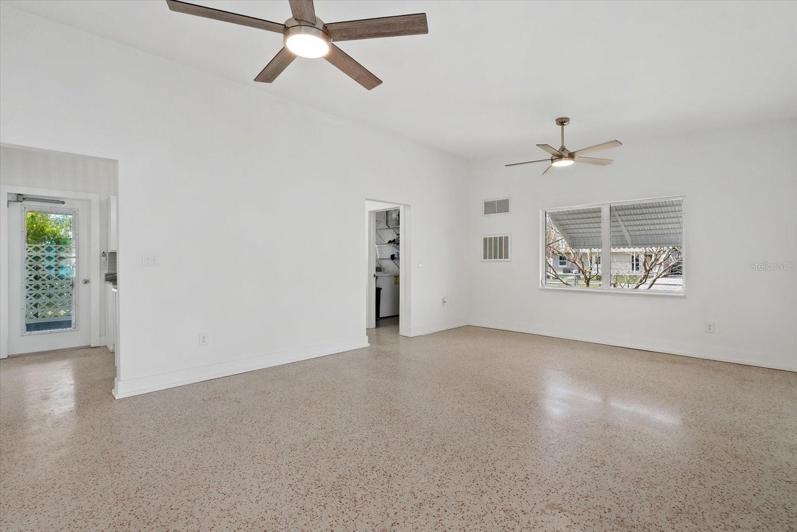 6019 MERRIL ST — photo 10