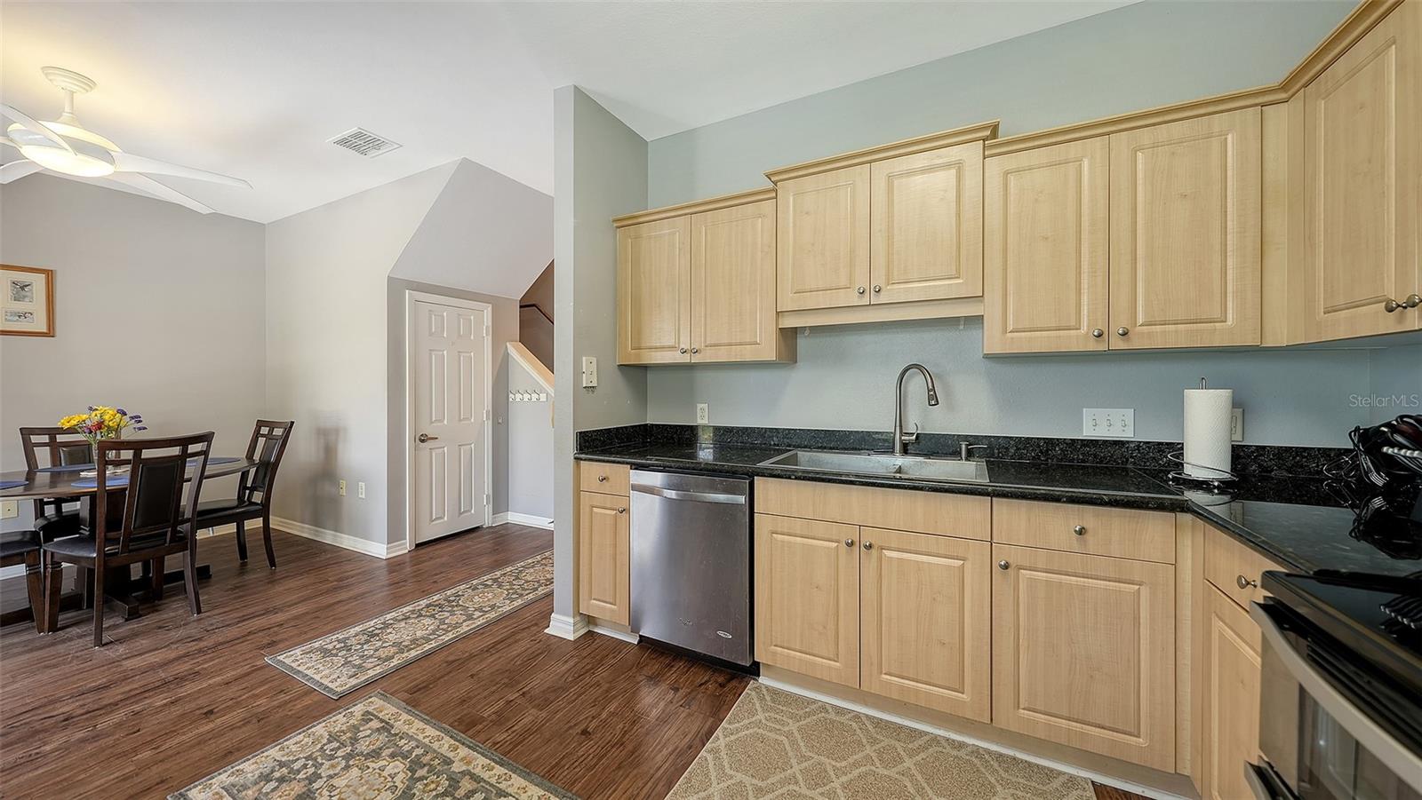 7721 PLANTATION CIR — photo 13