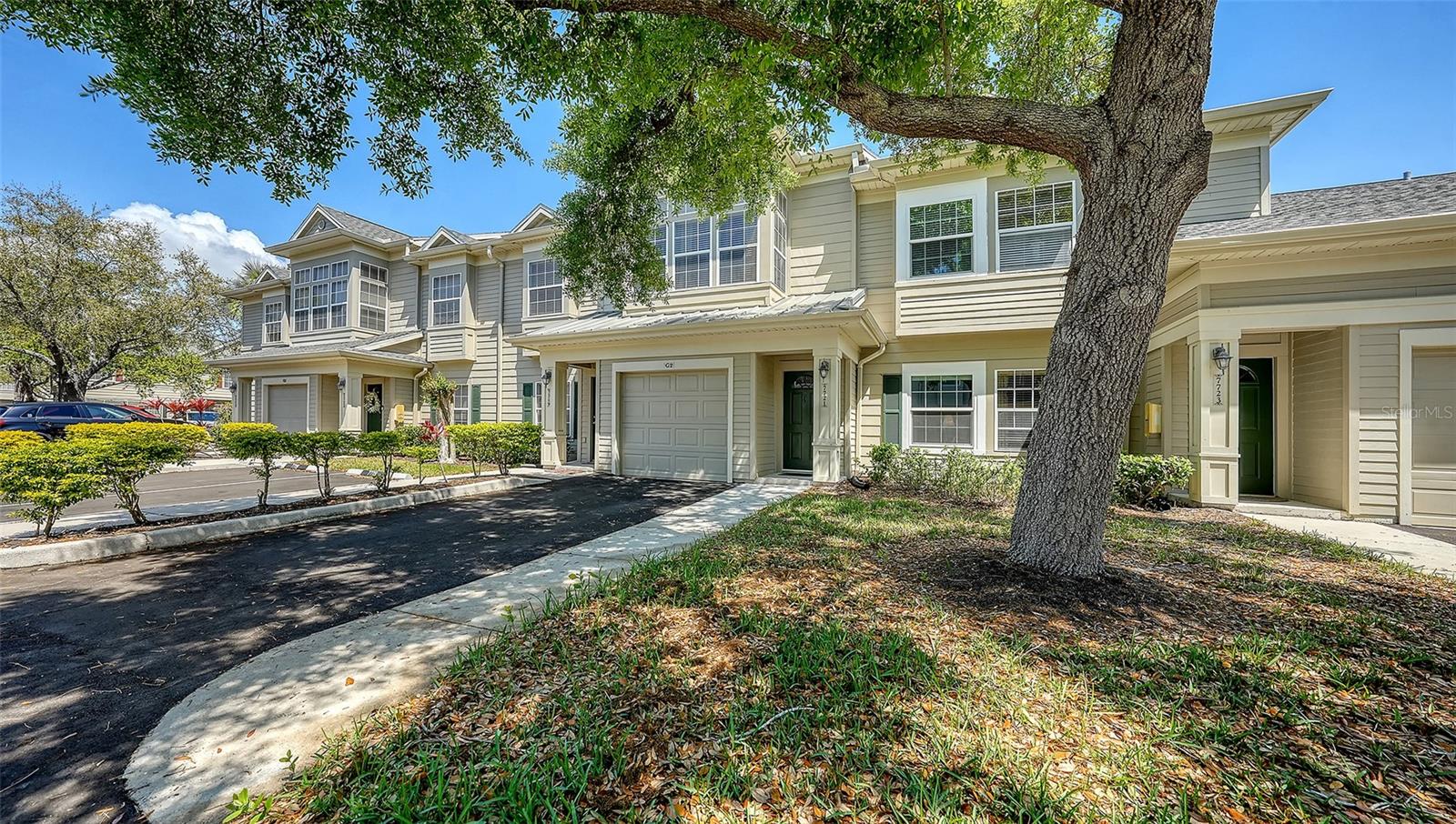 7721 PLANTATION CIR — photo 3