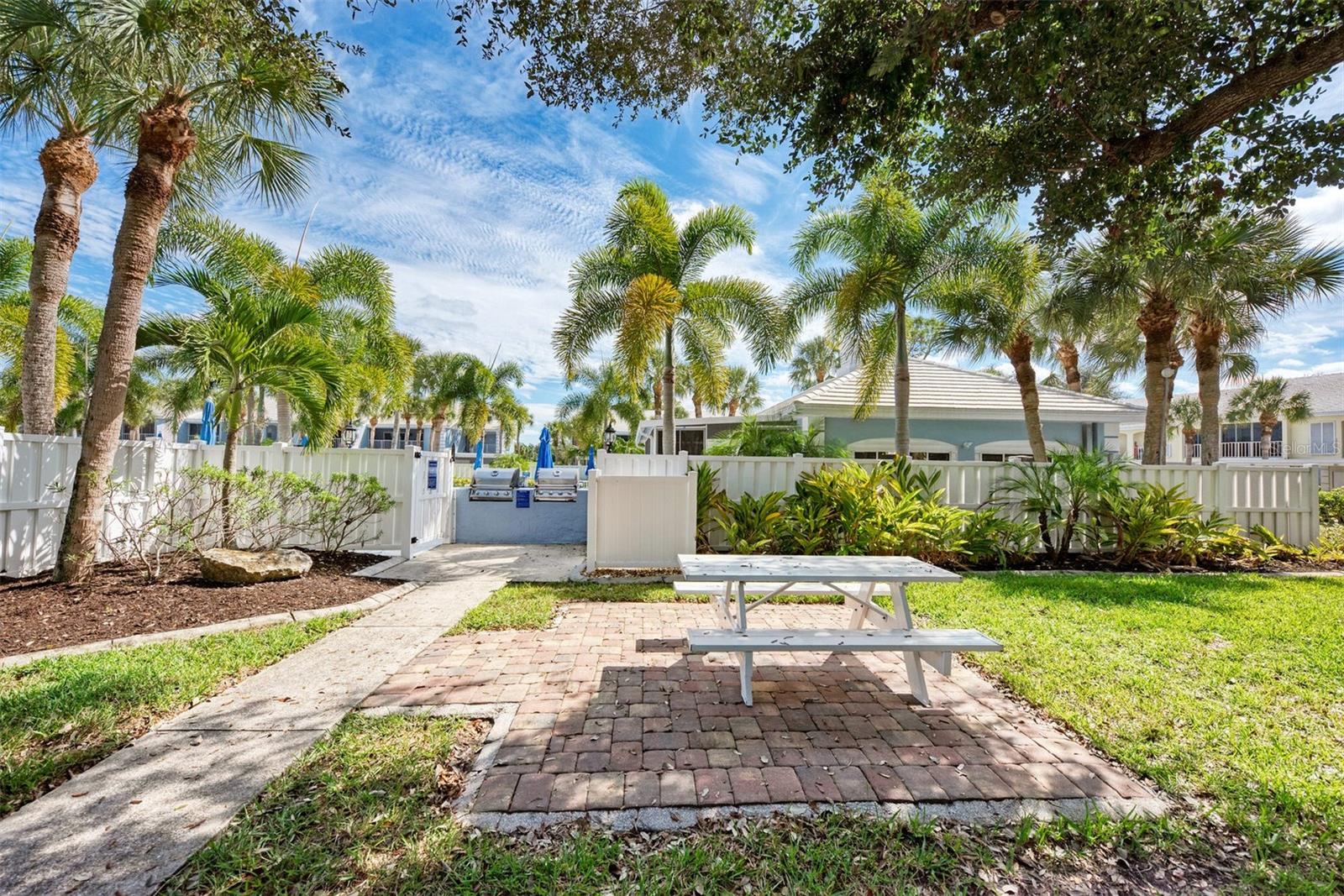 433 CERROMAR LN #341 — photo 37