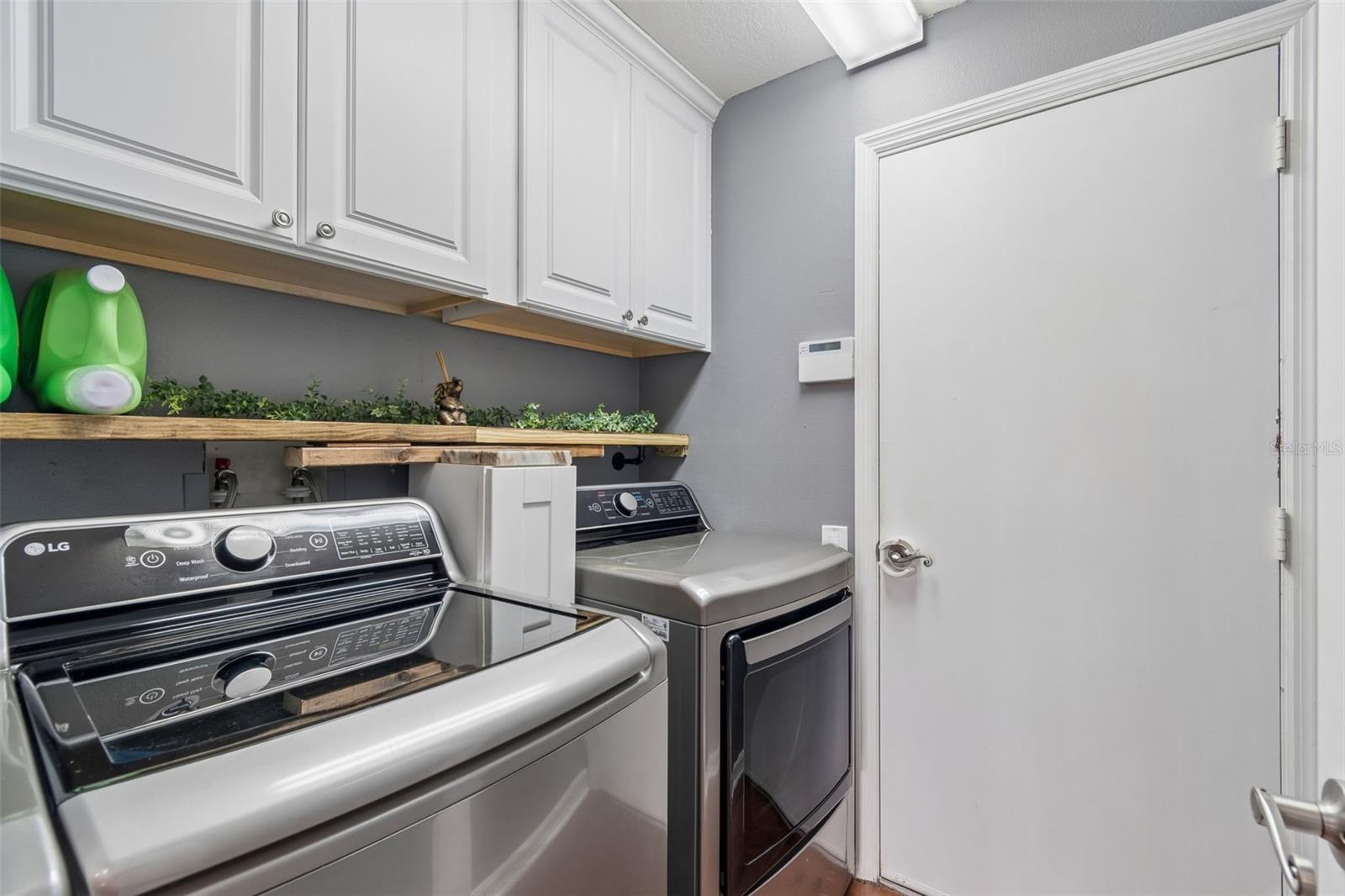 5323 BOLD VENTURE PL — photo 25