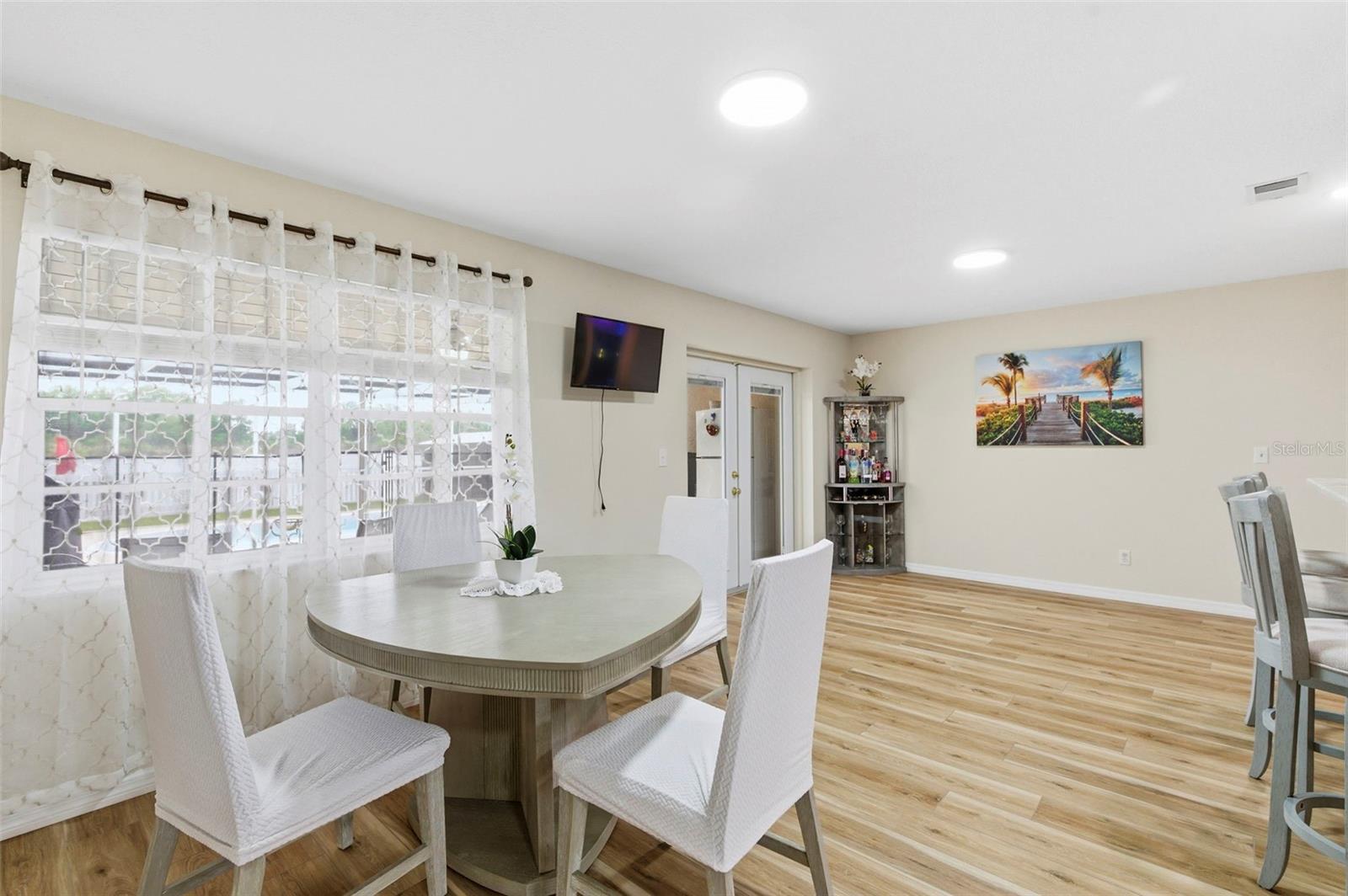 3022 JACKSON DR — photo 19