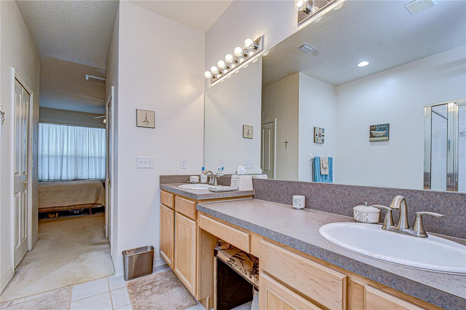 1832 SASSAFRAS DR — photo 48