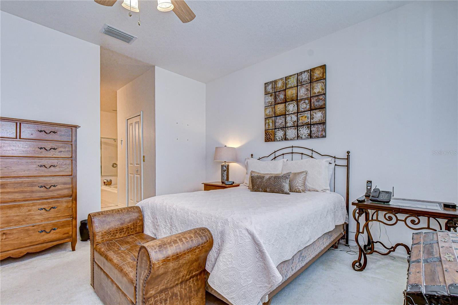 1832 SASSAFRAS DR — photo 44