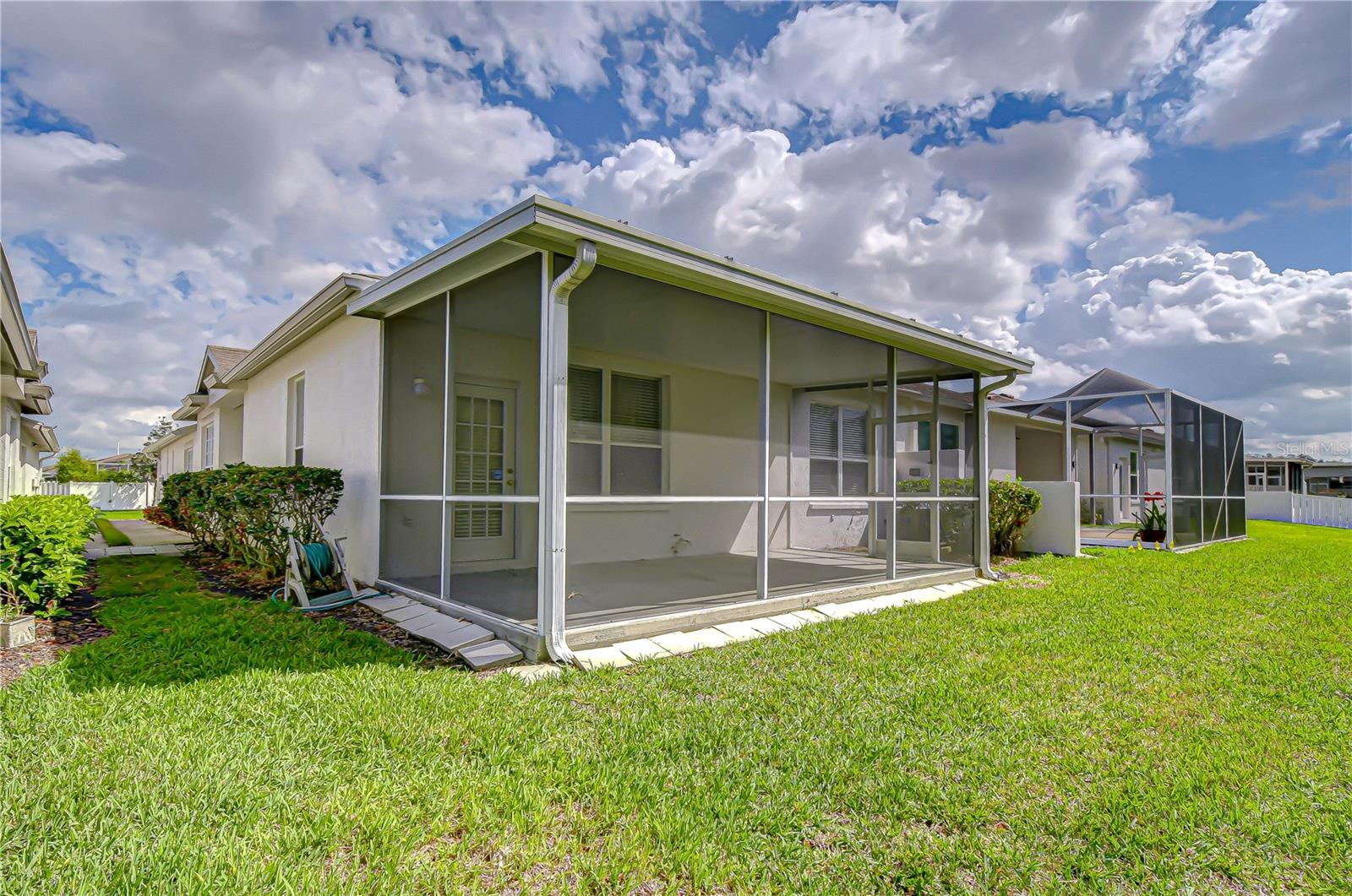 1832 SASSAFRAS DR — photo 55