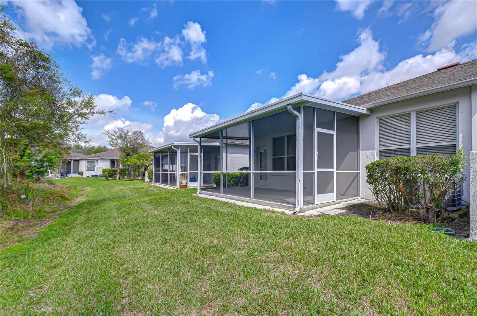 1832 SASSAFRAS DR — photo 57