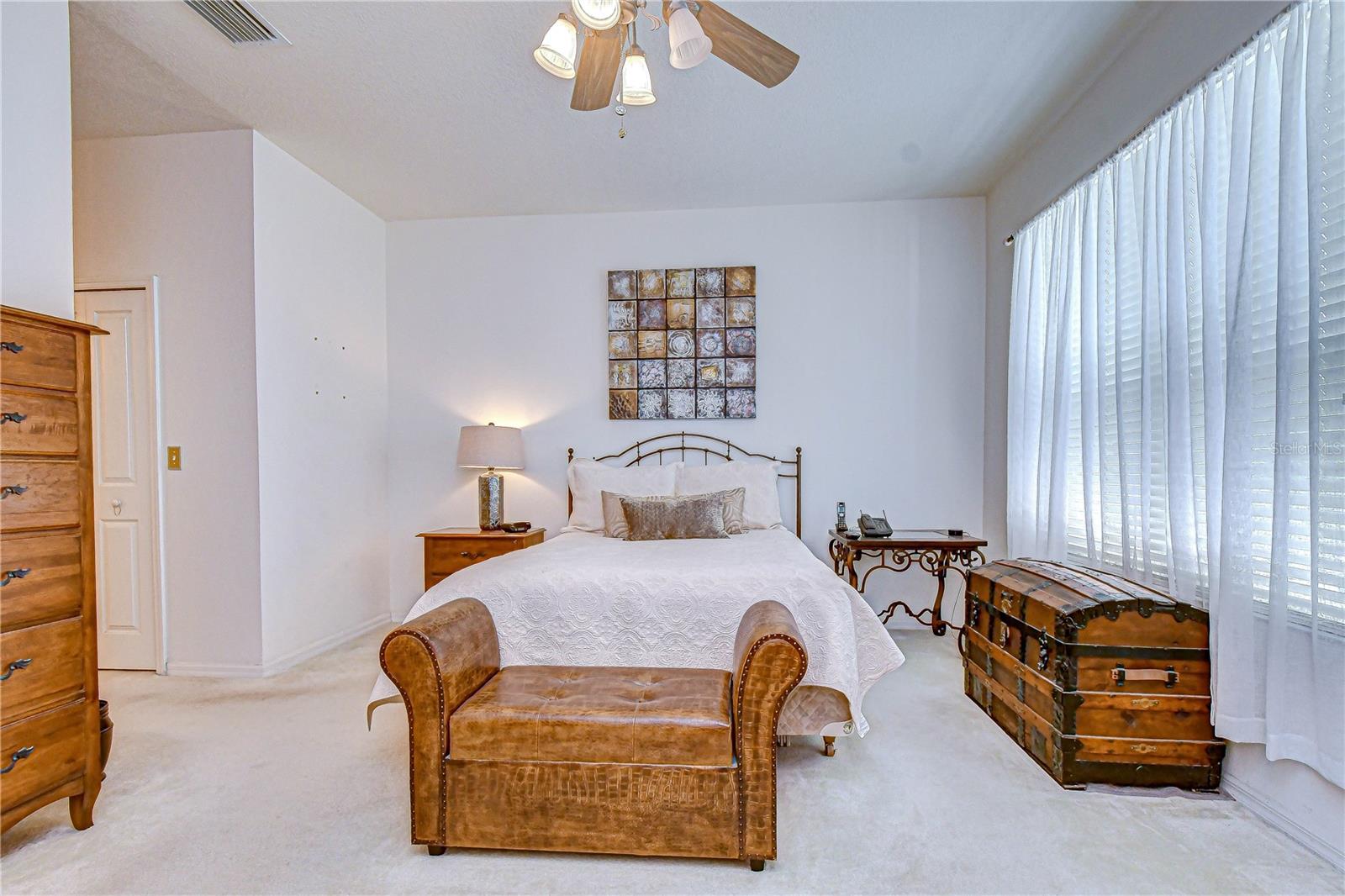 1832 SASSAFRAS DR — photo 43