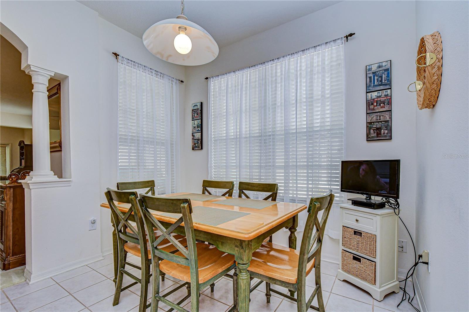 1832 SASSAFRAS DR — photo 16