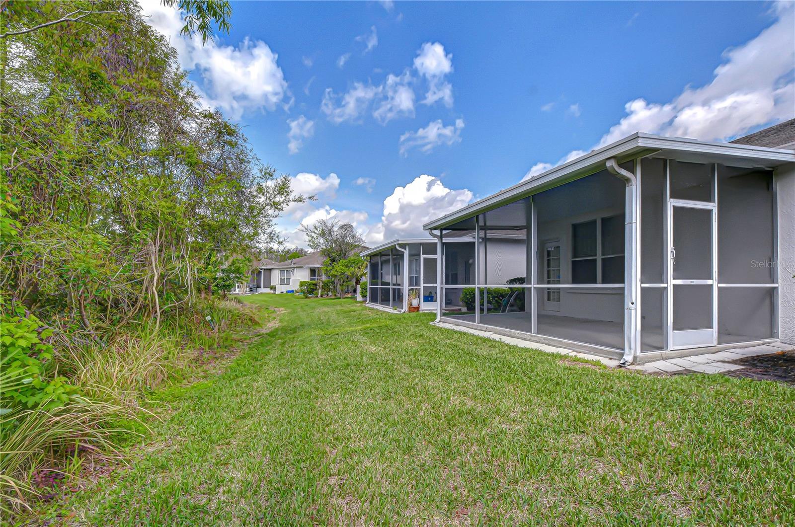 1832 SASSAFRAS DR — photo 58