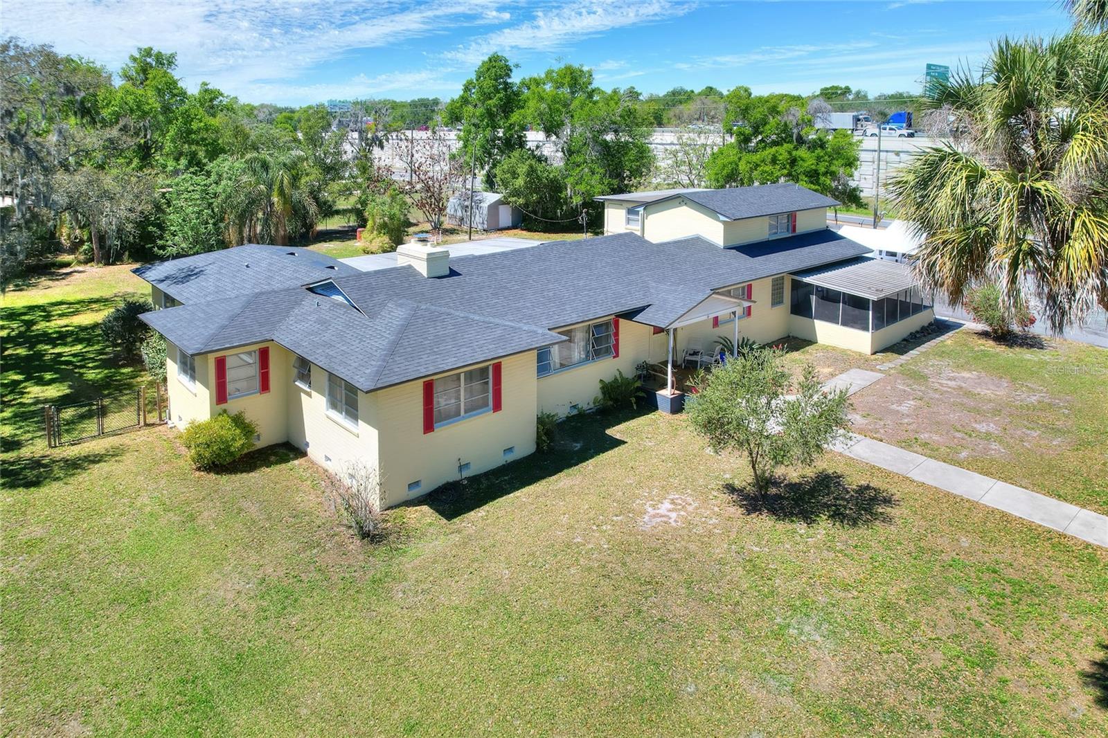 750 CHARLIE TAYLOR RD — photo 2
