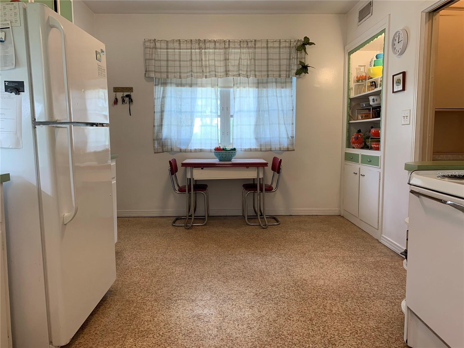 750 CHARLIE TAYLOR RD — photo 17