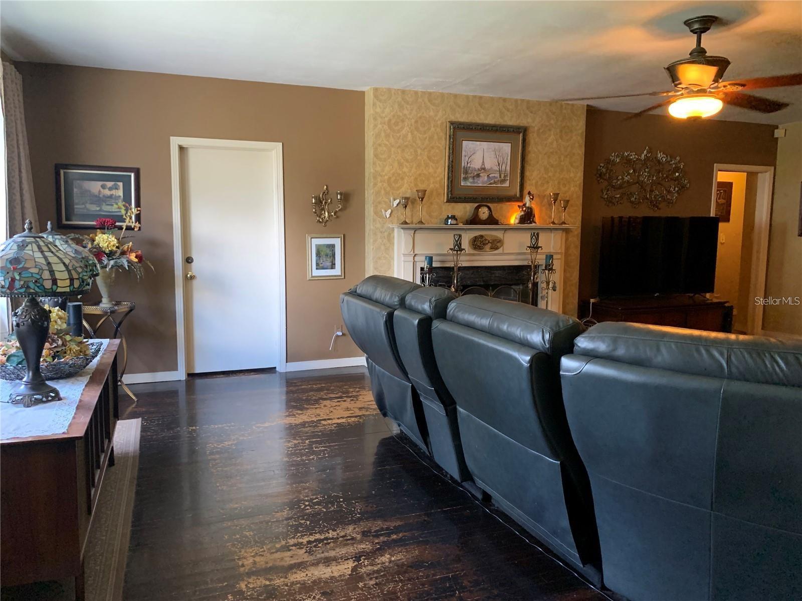 750 CHARLIE TAYLOR RD — photo 26