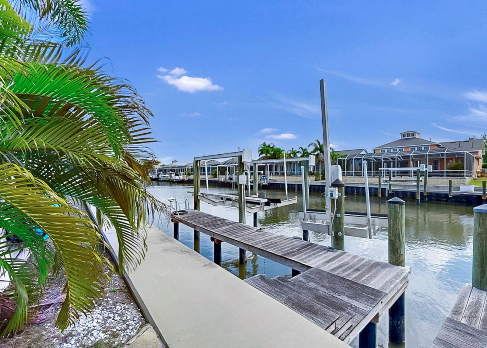 5715 SEA TROUT PL — photo 2