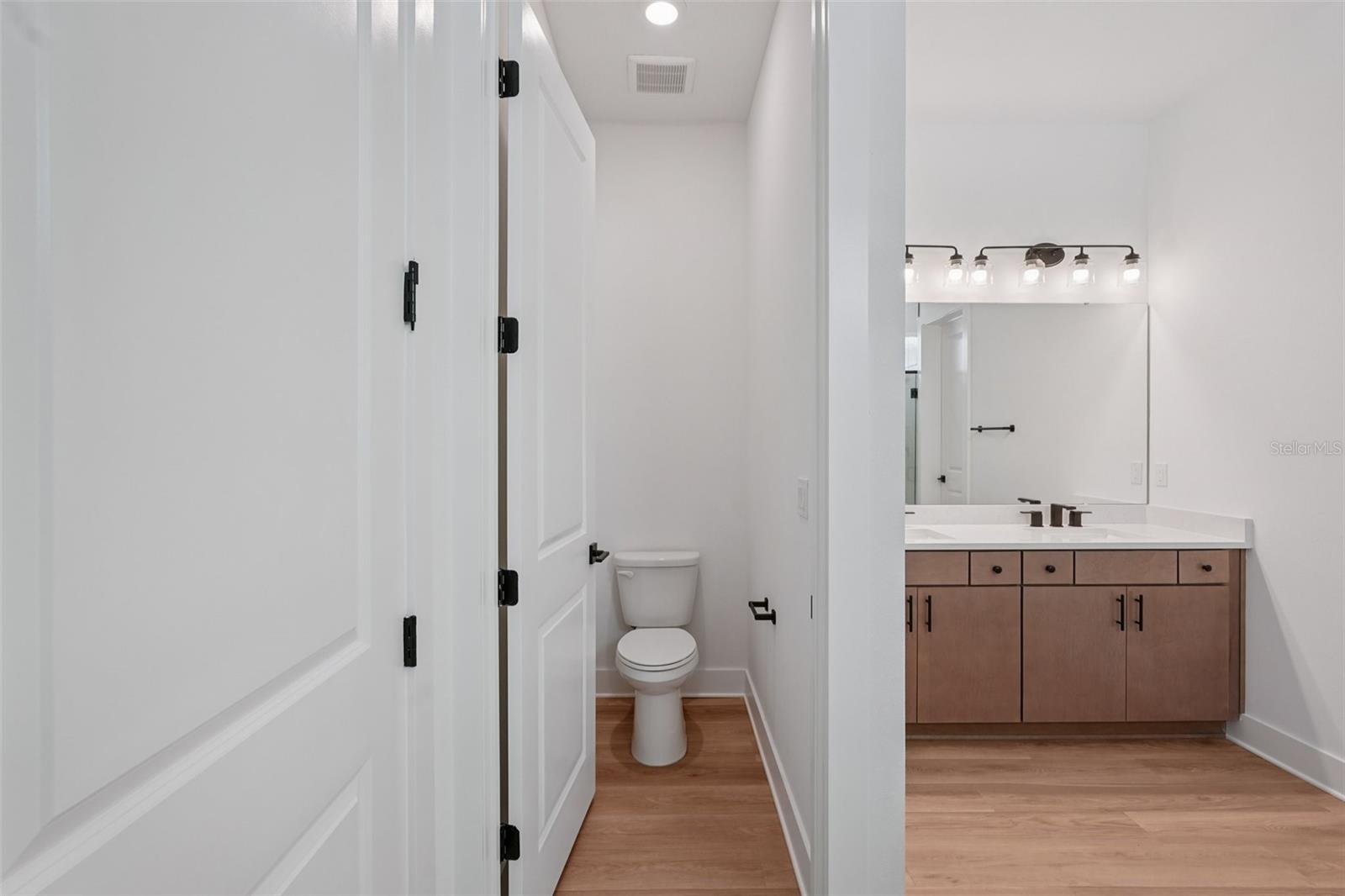 12652 IVORY TUSK LN — photo 32